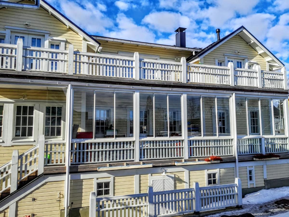 Turusensaha Guesthouse Oulu Buitenkant foto