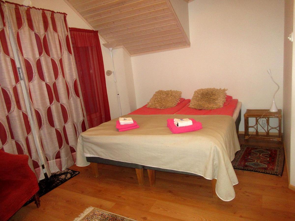 Turusensaha Guesthouse Oulu Buitenkant foto